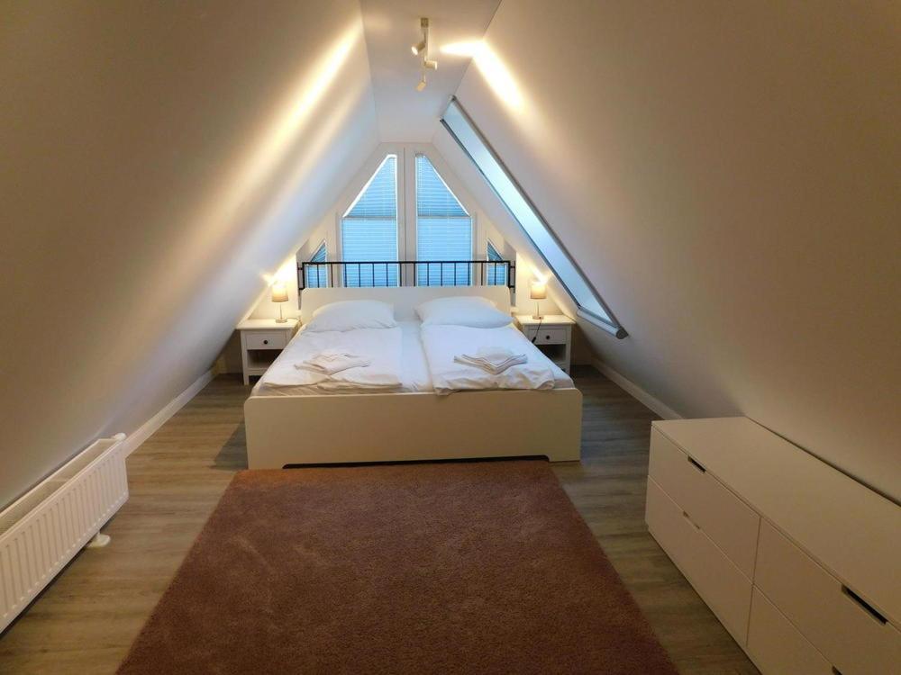 Darsser Strandgut - Haus Ahrenshooper Holz ภายนอก รูปภาพ