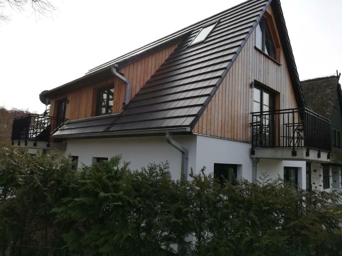 Darsser Strandgut - Haus Ahrenshooper Holz ภายนอก รูปภาพ